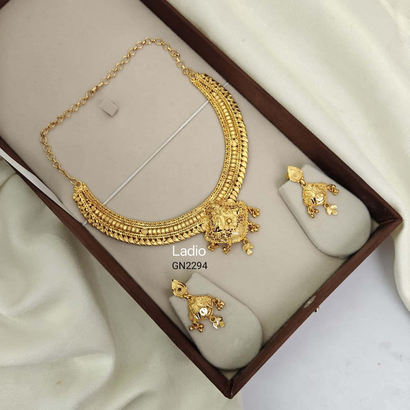 Broad Elegance – One Gram Micro Gold Plated