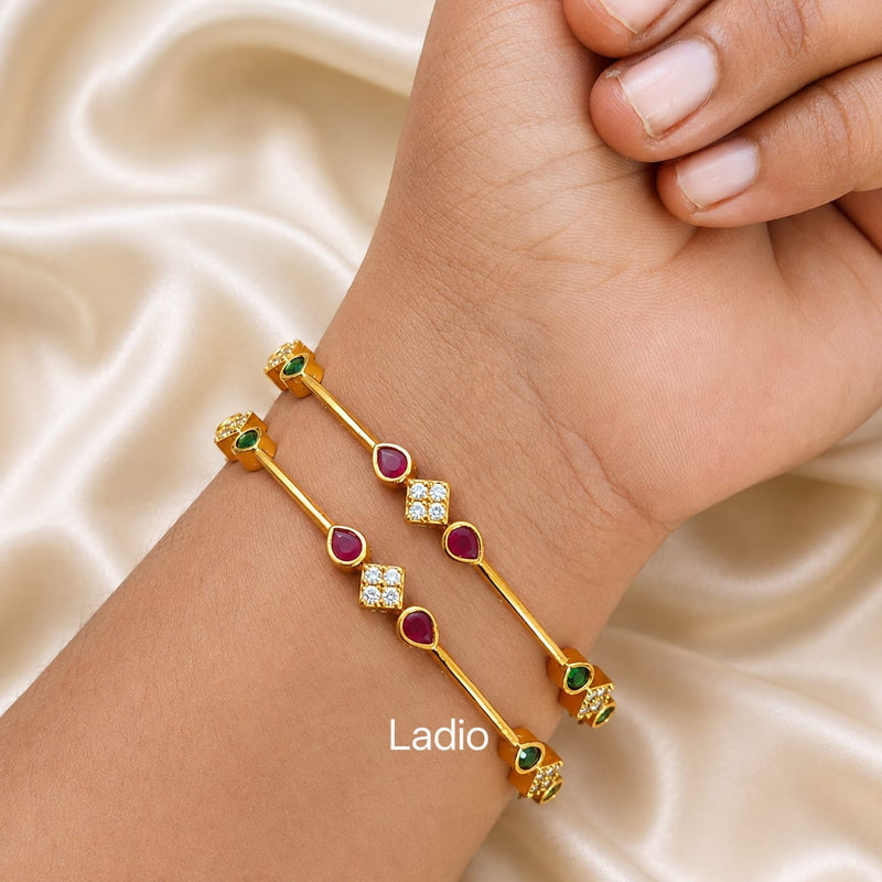 2.6 Tri Color - Antique Bangles