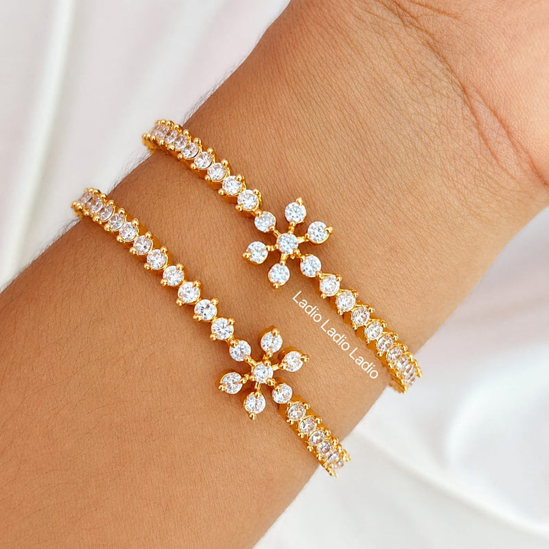 2.6 Diamond Flower - Micro Gold Plated Bangles