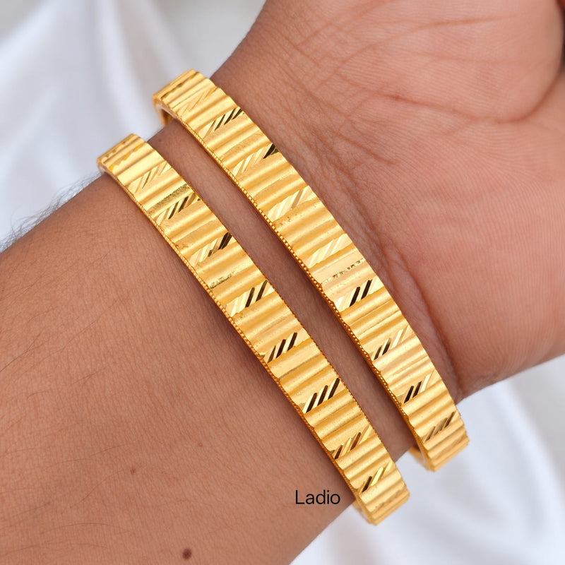 2.6 Diagonal Cut - Micro Gold Plated Bangles