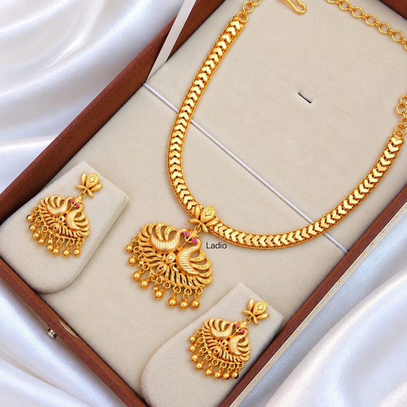 Peacock Motif - Micro Gold Plated