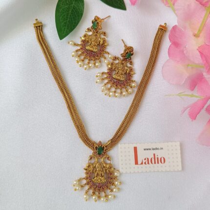 Minimal Lakshmi - Attigai set
